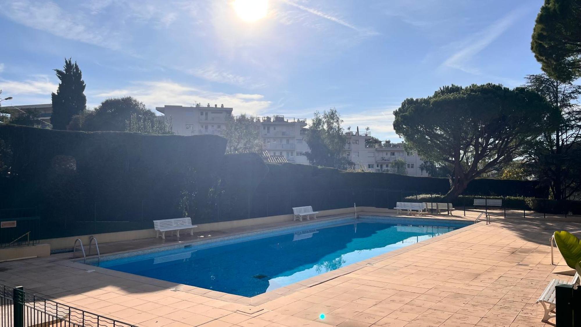 L'Azur - Apt De Standing - Piscine - Parking Λε Κανέ Εξωτερικό φωτογραφία