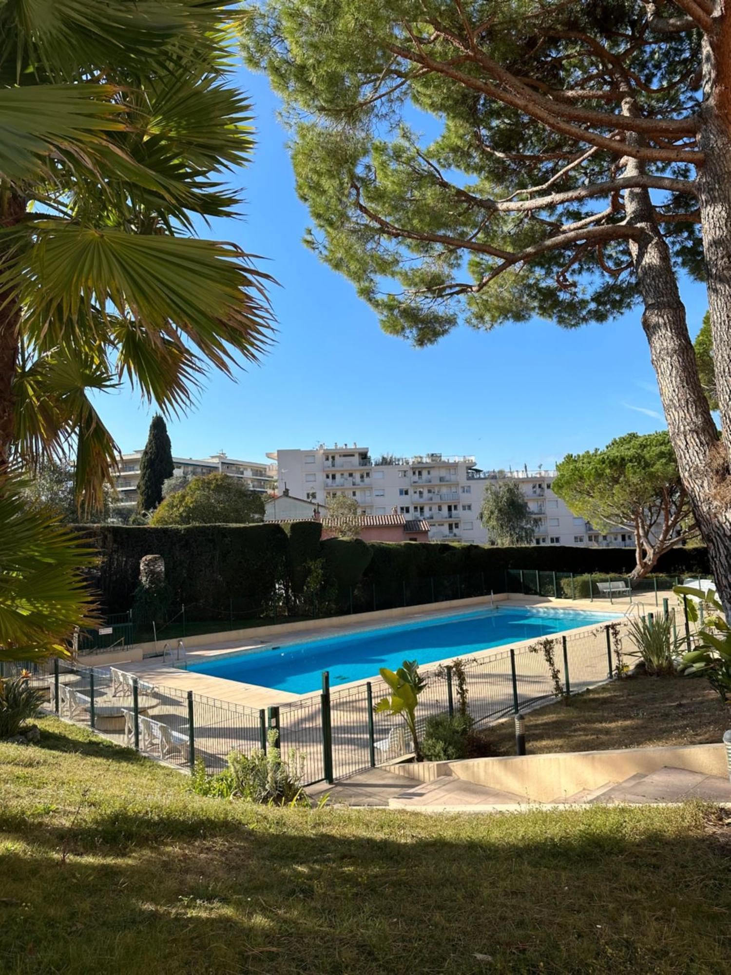 L'Azur - Apt De Standing - Piscine - Parking Λε Κανέ Εξωτερικό φωτογραφία